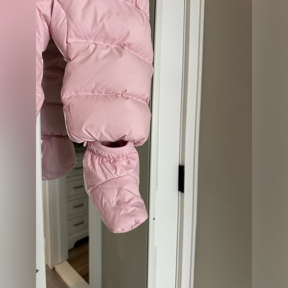 Water-repellent Hooded Bunting - Picture 4 of 9